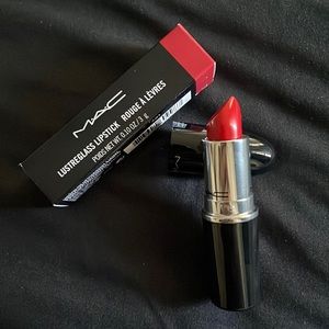 Lustreglass lipstick - fLUSTered
